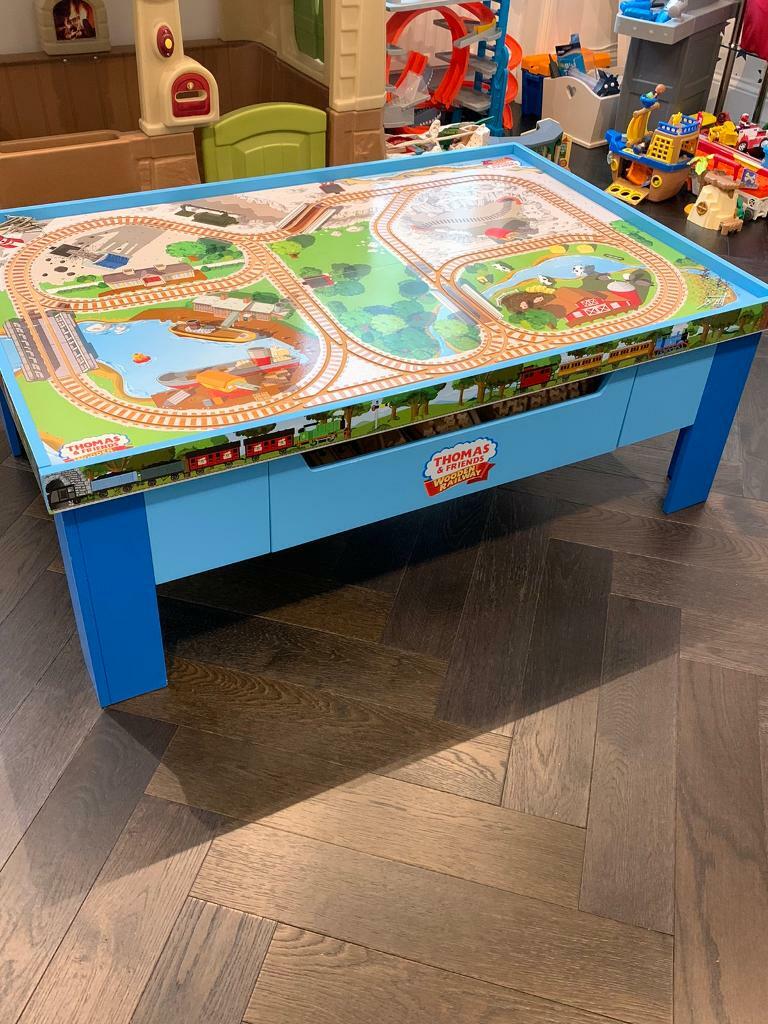 thomas the train play table